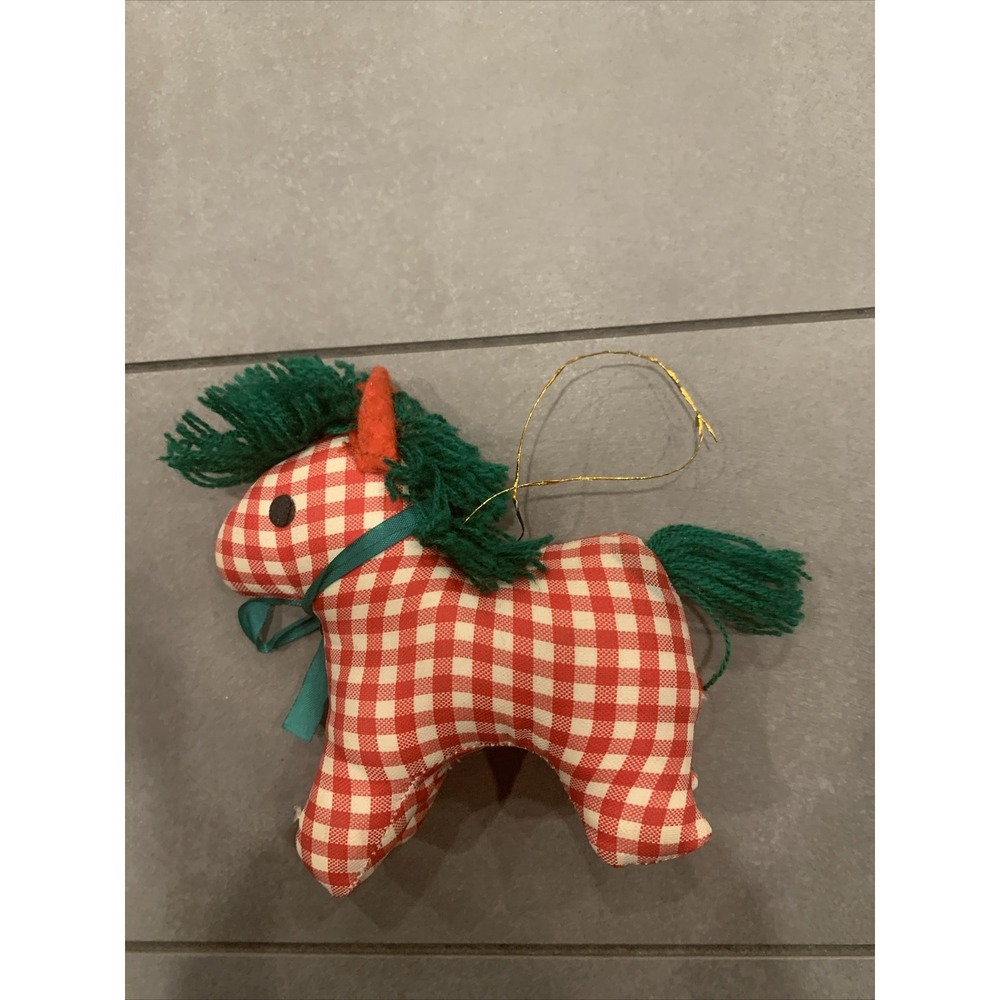 Russ Gingham‎ Ornament  Horse Christmas Red White  Green Yarn Mane EUC